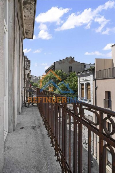 Centrul Vechi, apartament 2 camere semidecomandat.